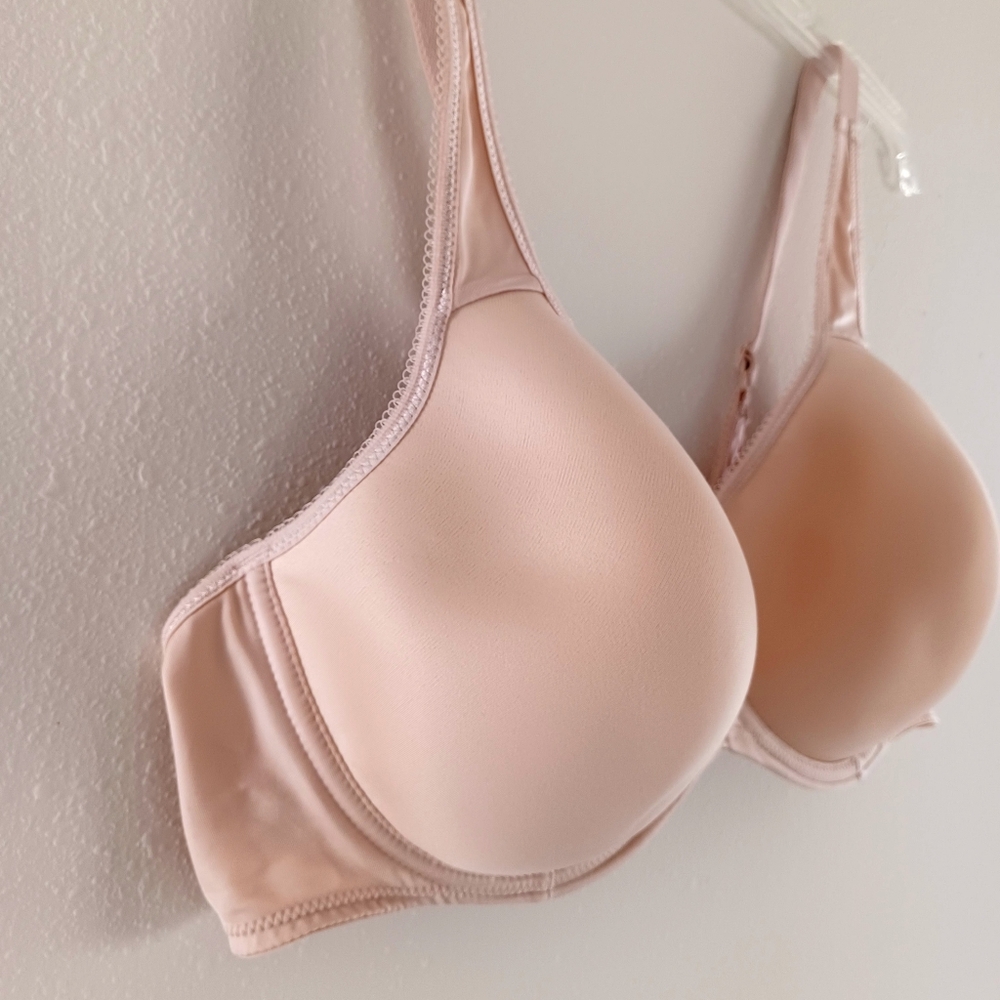Wacoal Basic Beauty Spacer Underwire Full-Busted Bra, Size 44D - Picture 4 of 16